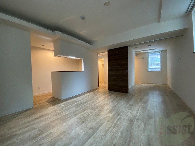 居室・リビング　広くてキレイなお部屋が広がっていて、充実した生活が送れそう。