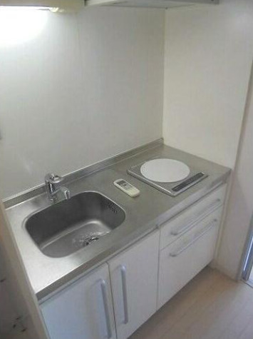 キッチン　※別部屋参考写真