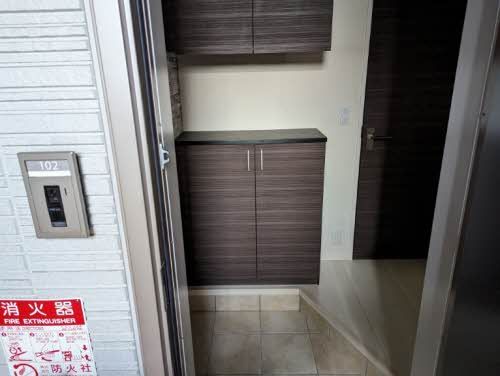 玄関　シューズボックス