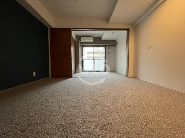 居室・リビング　U Residence Temmabashi(ユーレジデンス