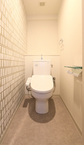 トイレ　清潔感のあるトイレです