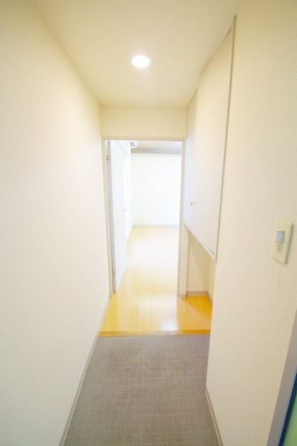 玄関　★お部屋探しはタウンハウジング稲田堤店まで★