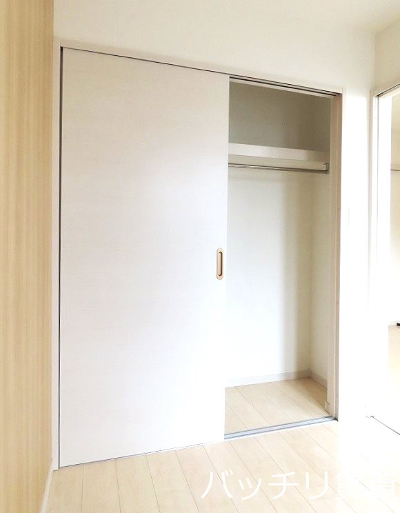 収納　同型タイプの為、現状を優先いたします