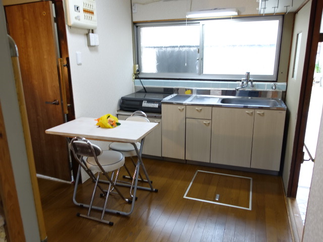 わかやま電鉄貴志川線 田中口駅 徒歩11分 1階建 築55年の居間写真