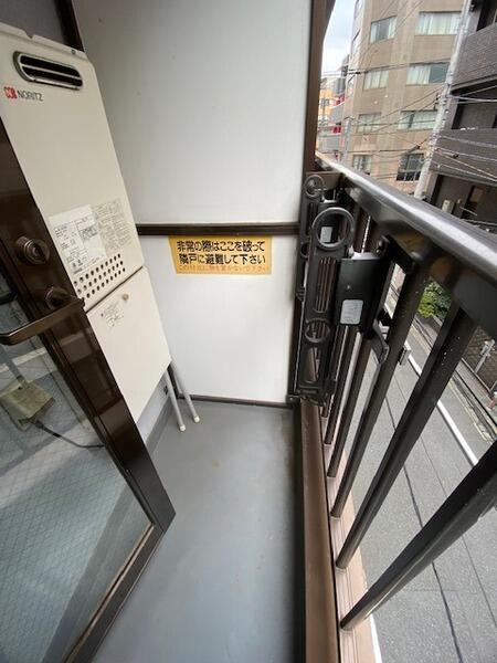 バルコニー