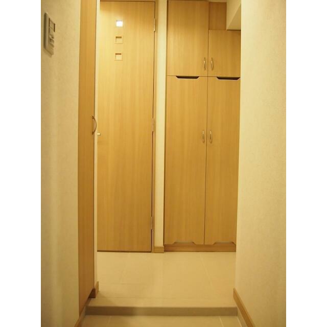 玄関　※反転タイプ