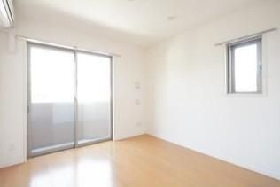 居室・リビング　明るいお部屋ですね♪