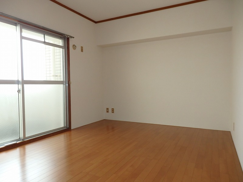 その他部屋・スペース　洋室6帖