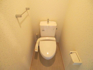 トイレ　落ち着いたトイレです