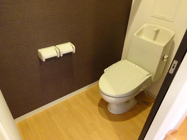 トイレ　シャワー付トイレ