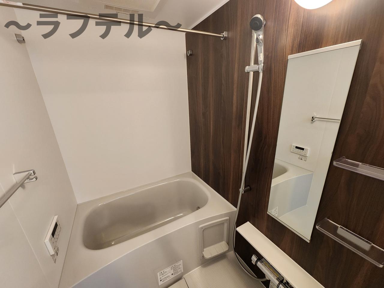 バス・シャワールーム　別部屋イメージ写真