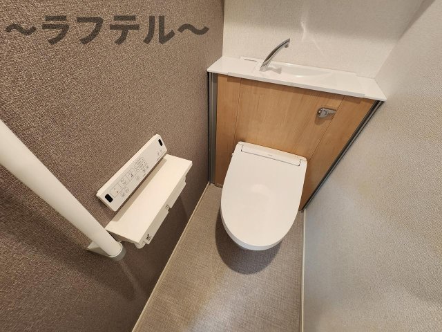 トイレ　別部屋イメージ写真