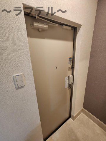 玄関　別部屋イメージ写真