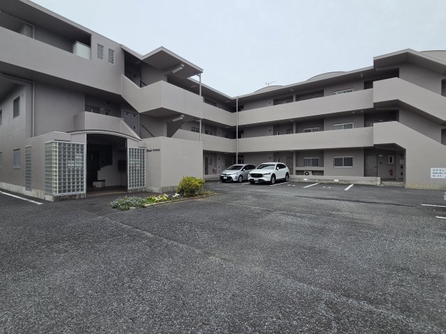駐車場　駐車場があります