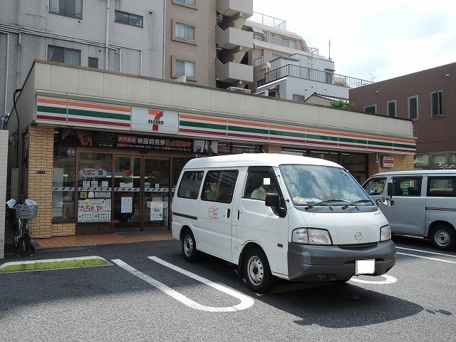 コンビニ　セブンイレブン（コンビニ）まで196m