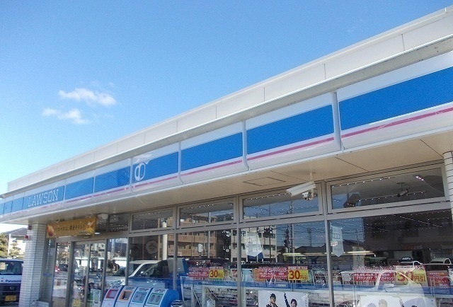 コンビニ　ローソン伊豆長岡店（コンビニ）まで800m