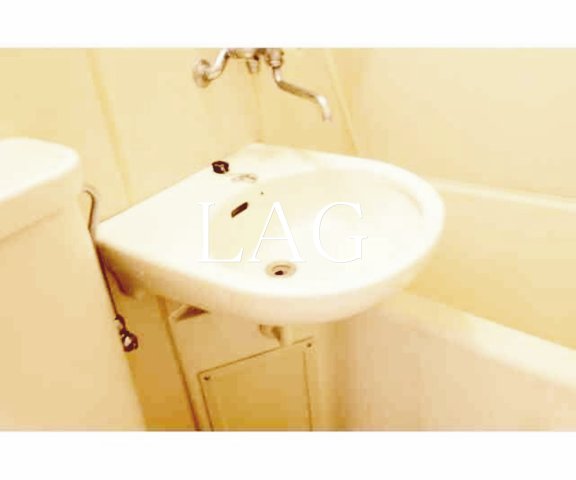 洗面設備　洗面台です。