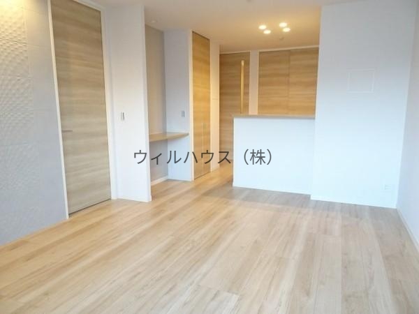 居室・リビング　室内きれいです！