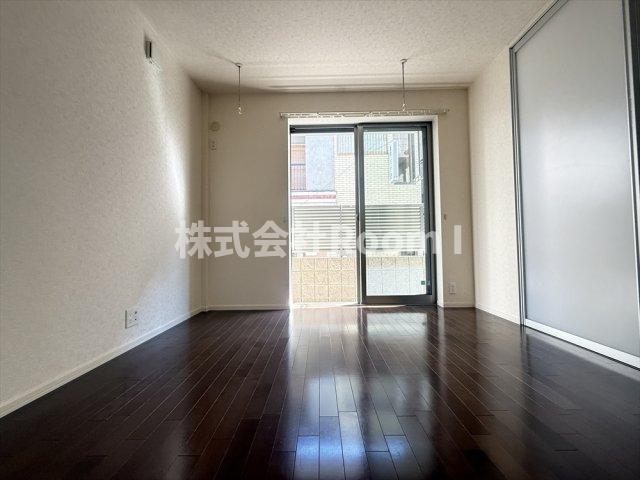 バス・シャワールーム　コンパクトで使いやすいお風呂です