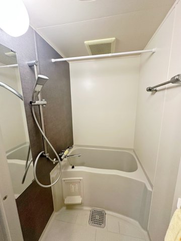 バス・シャワールーム　バス※別部屋参考写真