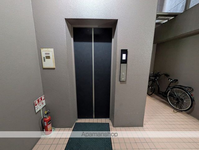 ロビー　ロビー