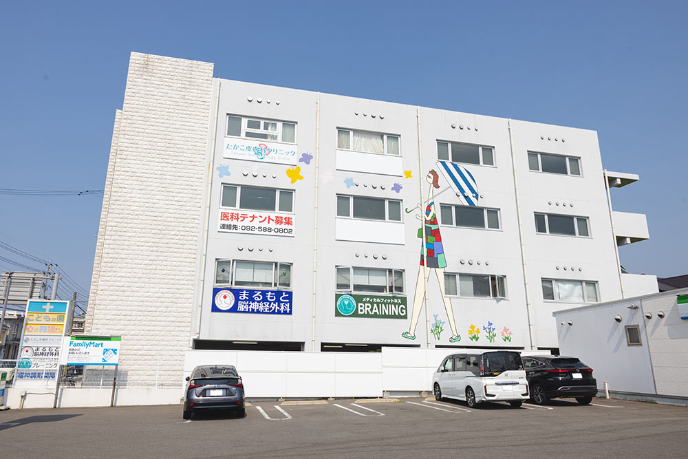 ドラックストア　福神調剤薬局周船寺店（ドラッグストア）まで301m
