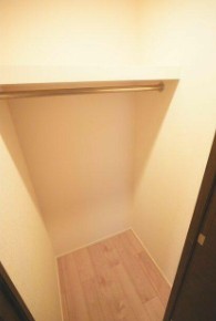 都営大江戸線 西新宿五丁目駅 徒歩10分 5階建 築13年の内装写真