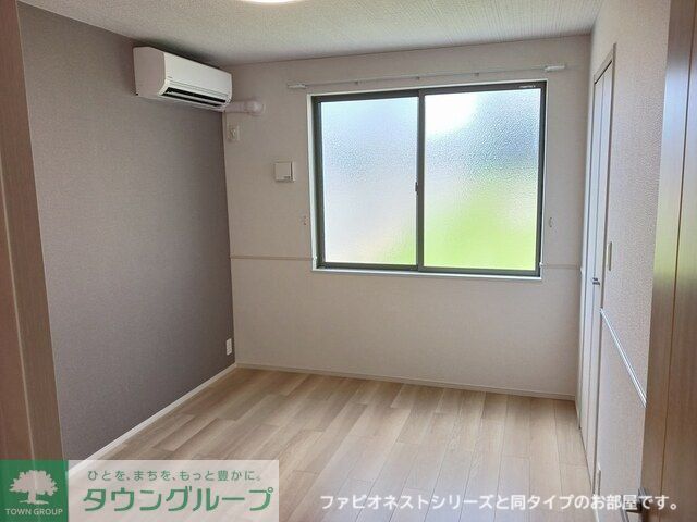 グレイスサイトGの居間写真
