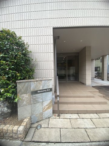 東急世田谷線 上町駅 徒歩7分 4階建 築10年の外観写真