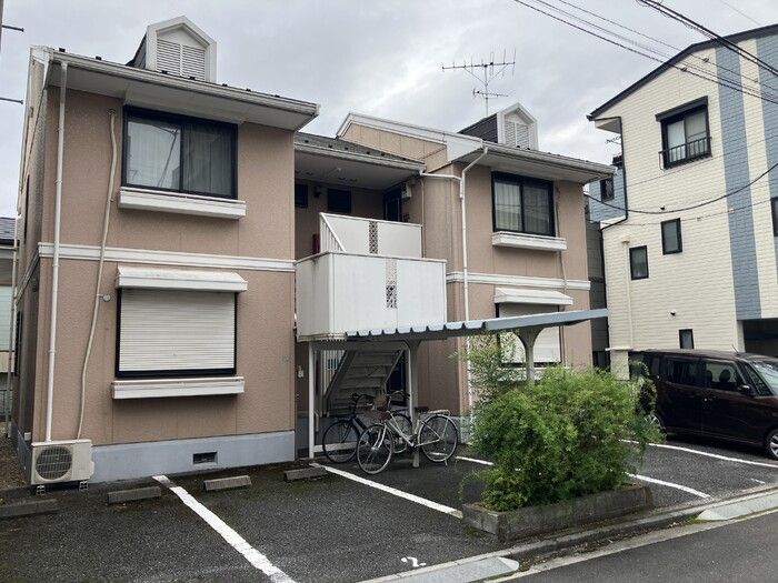 セジュール中央の外観写真