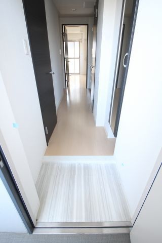 玄関　（別タイプ参考写真）リベットガーデン　北区豊島1
