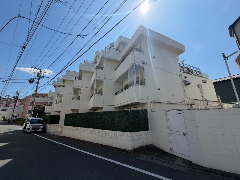 ステラハイム富ヶ谷の外観写真