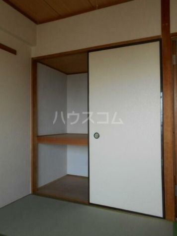 グランドハイツ武蔵野の内装写真
