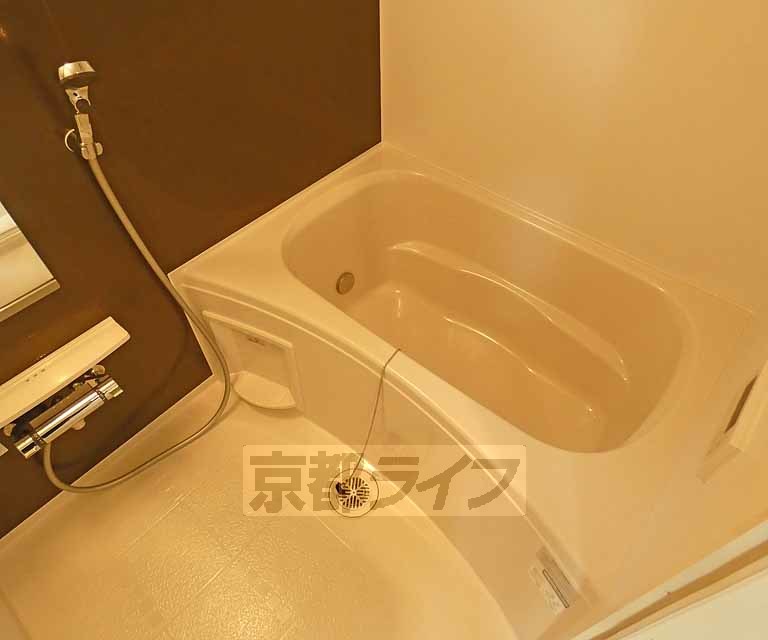 バス・シャワールーム　綺麗なお風呂です・