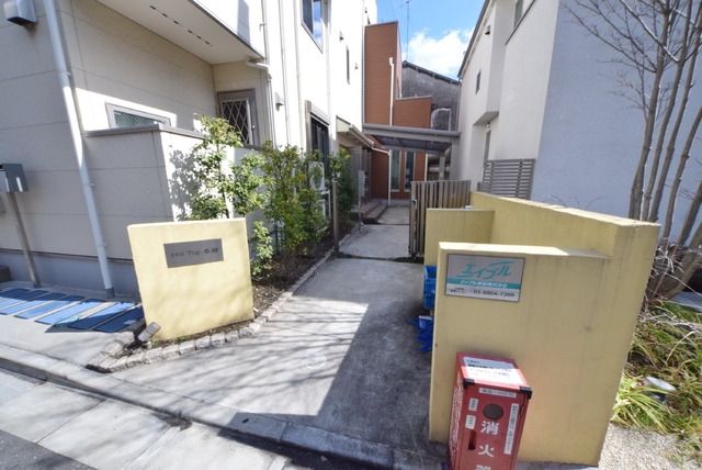 エントランス　NULL