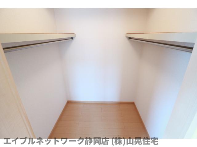 収納　大きなスペースがあり、収納には困りません