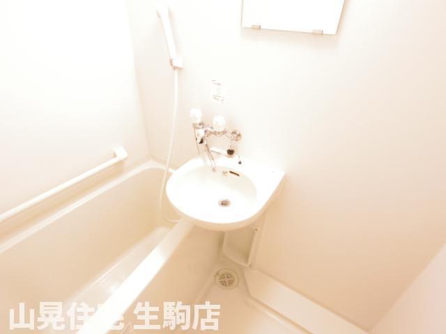 バス・シャワールーム　日々の暮らしに欠かせないお風呂です