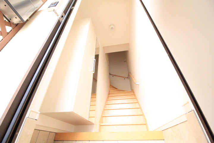 玄関　シューズボックス付き☆