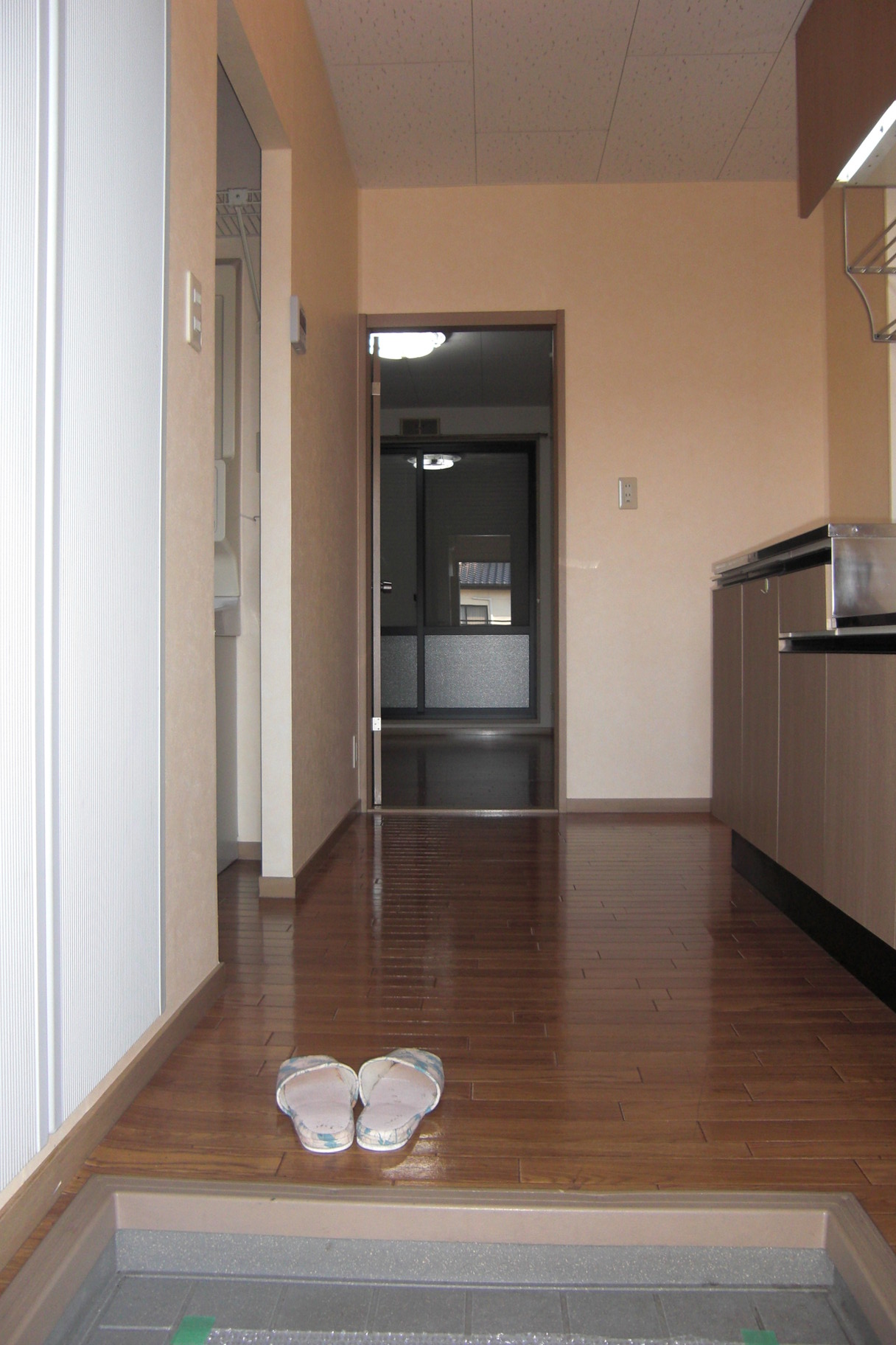 玄関　シューズボックス付き玄関です！