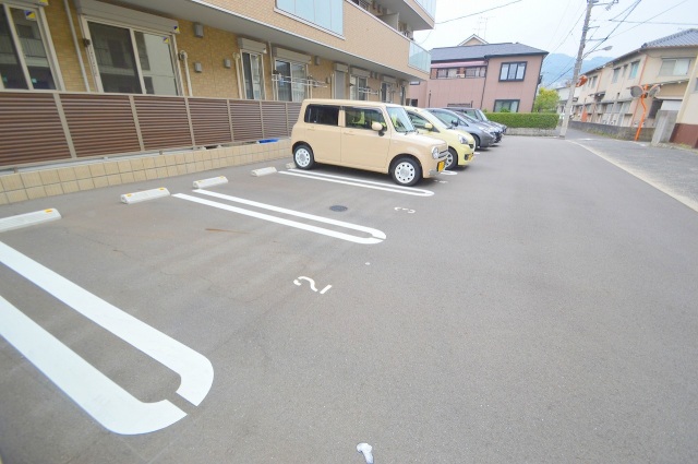 ドラックストア　ウォンツ府中本町店（ドラッグストア）まで702m