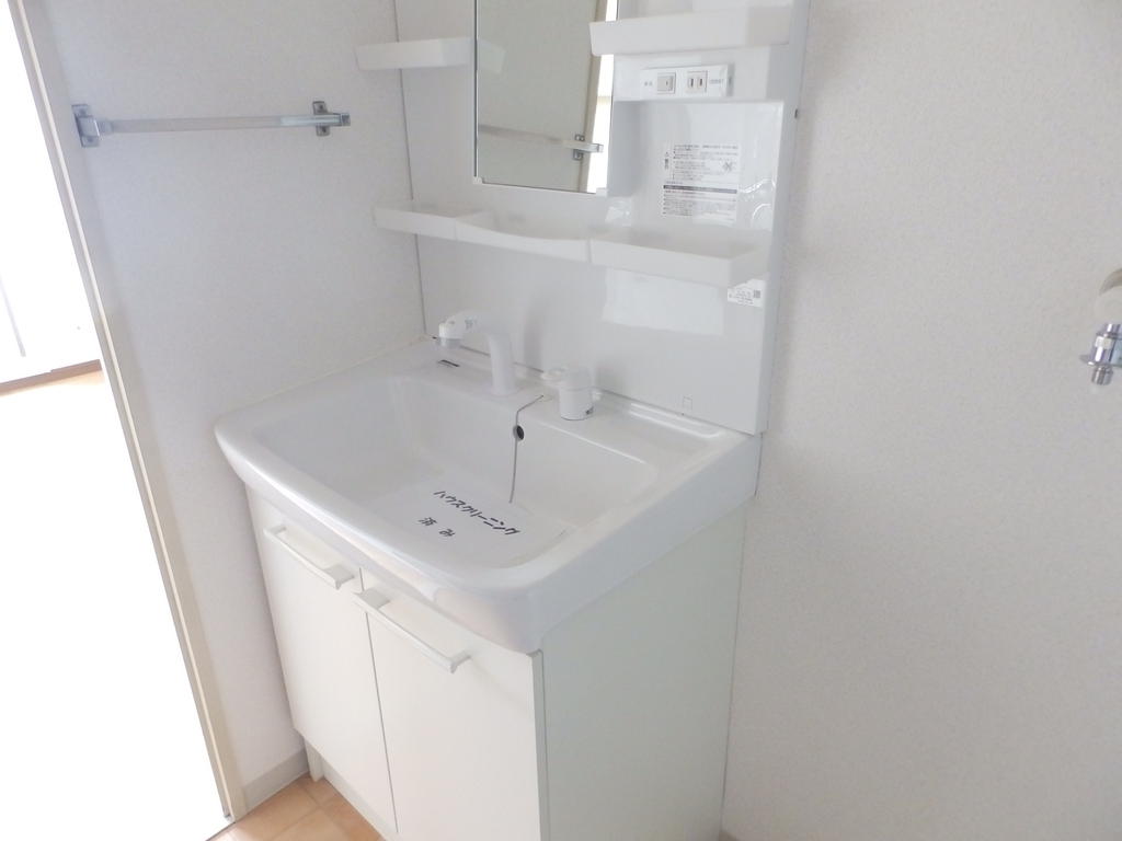 洗面設備　独立洗面台