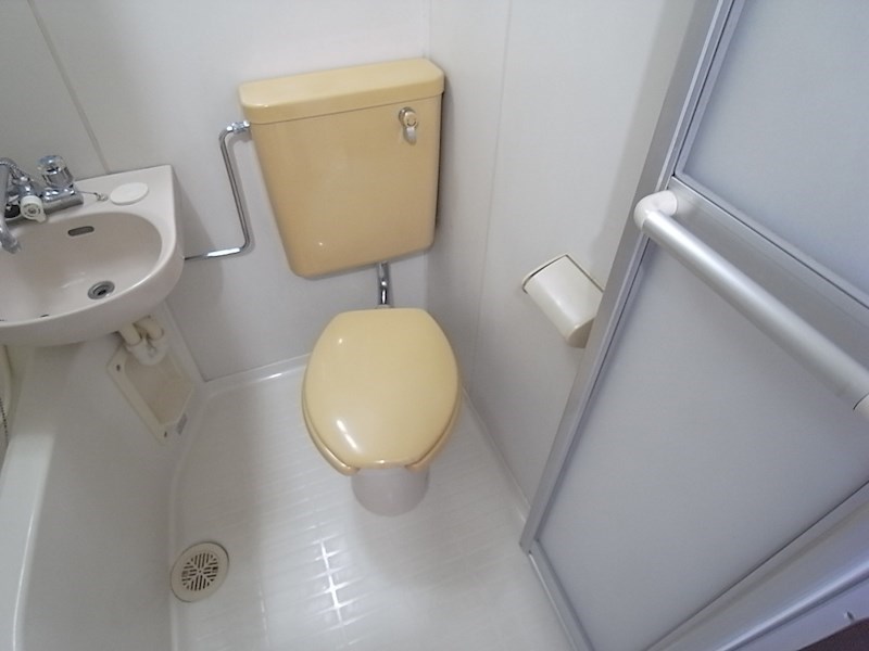 【たつの市龍野町日山のマンションのトイレ】