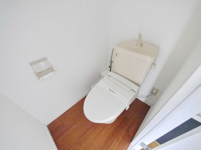 トイレ　同シリーズ