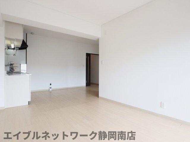 【静岡市駿河区高松のマンションのその他部屋・スペース】