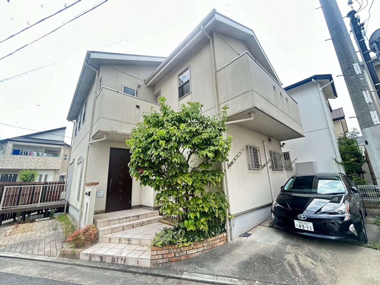 平岡町つつじ野戸建の建物外観