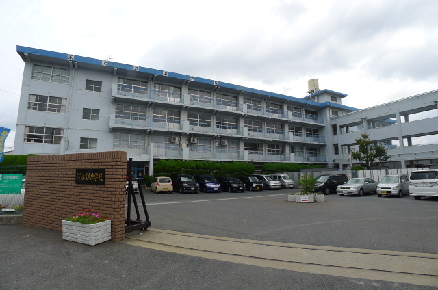 【北九州市八幡西区永犬丸西町のマンションの中学校】