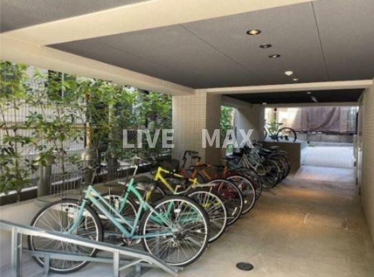 駐車場　駐輪場