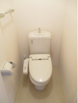 トイレ　清潔感のあるトイレです