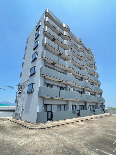 スカイマンションの建物外観