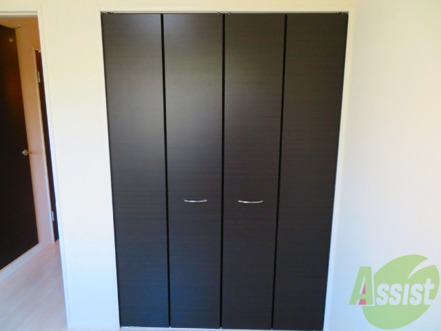 収納　収納はこちらのクローゼットになりますねー。